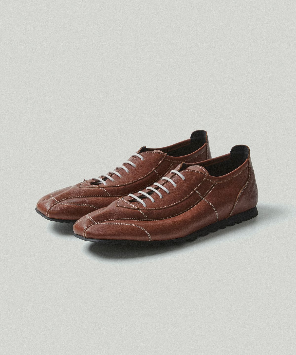 모노리스(MONOLESS) RUGBY SNEAKERS (BROWN)