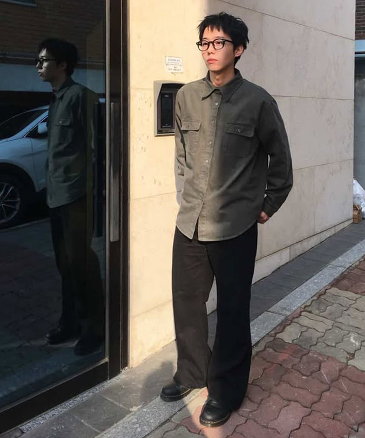 플레이스스튜디오맨(PLACESTUDIOMAN) 올데이 멀티 포켓 오버핏 싱글 카라 긴팔 셔츠 자켓 [차콜]