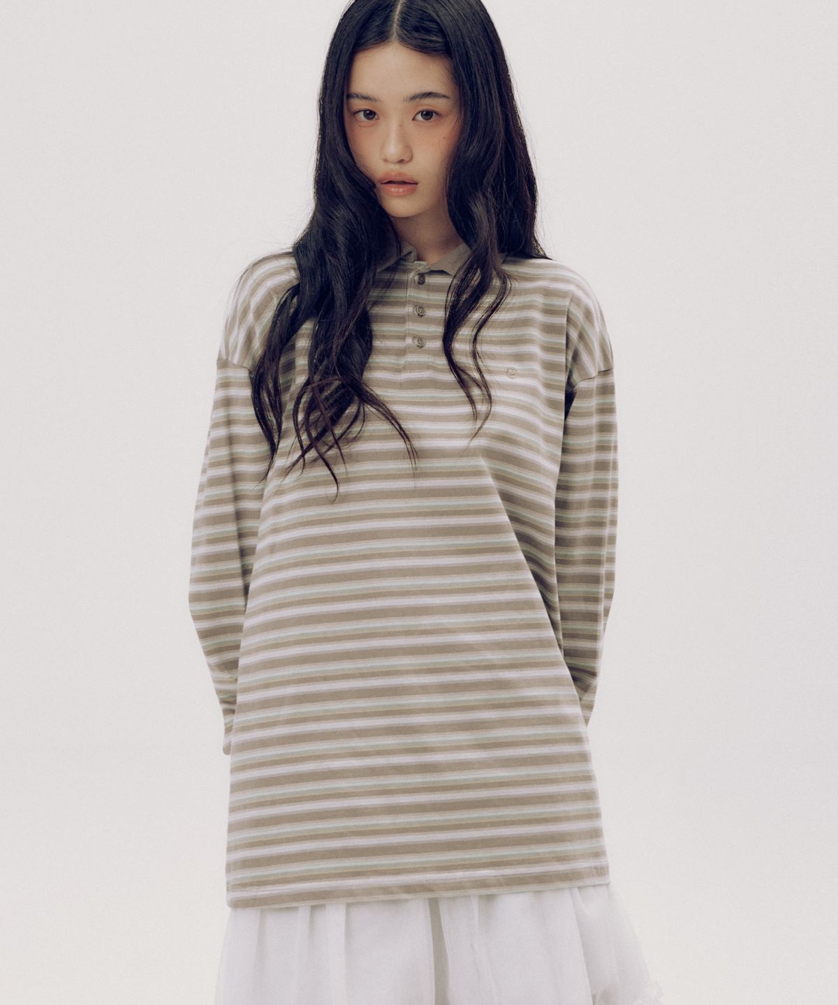썸플레이스(SOME PLACE) 단가라 멀티 스트라이프 오버핏 롱슬리브 카라 티셔츠  _2COLOR