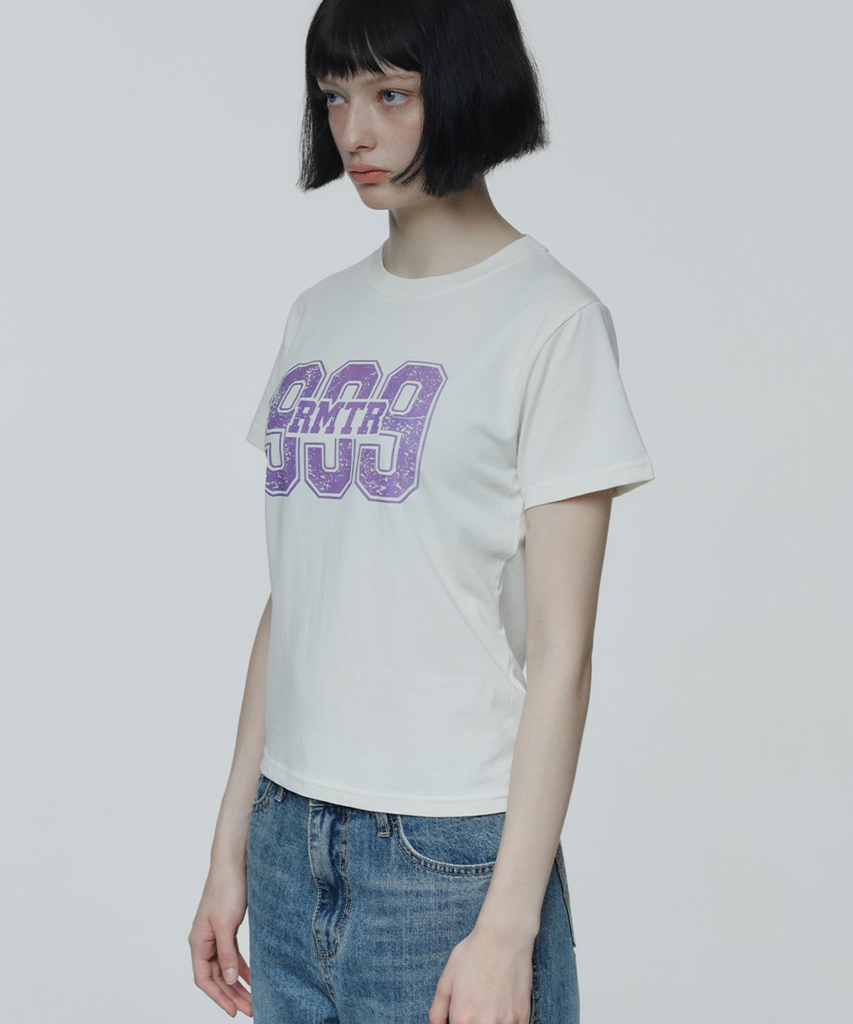 로맨티누어(ROMANTINUER) Vintage 999 T-Shirt (Ivory)