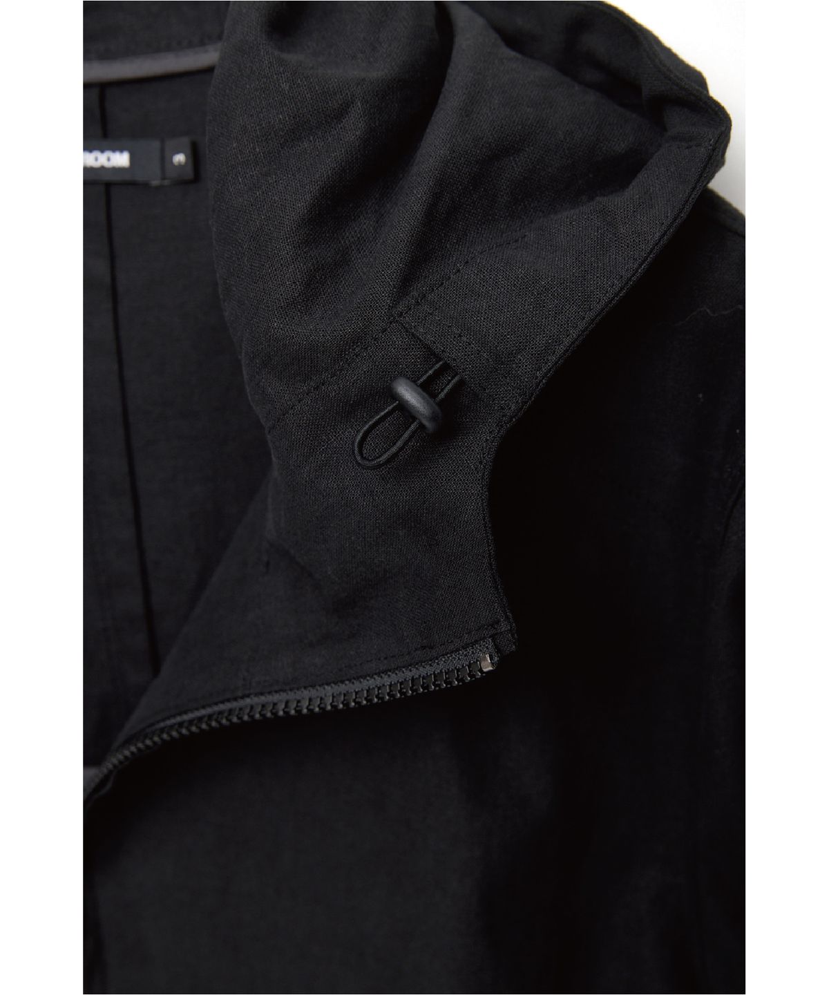 해칭룸(HATCHINGROOM) Vented WIndbreaker Black