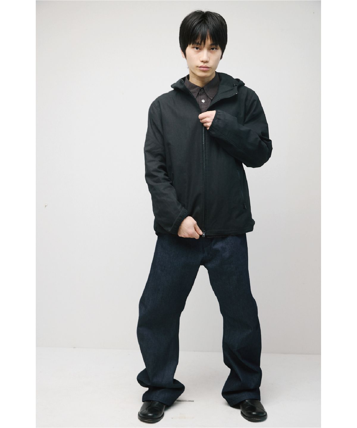 해칭룸(HATCHINGROOM) Vented WIndbreaker Black