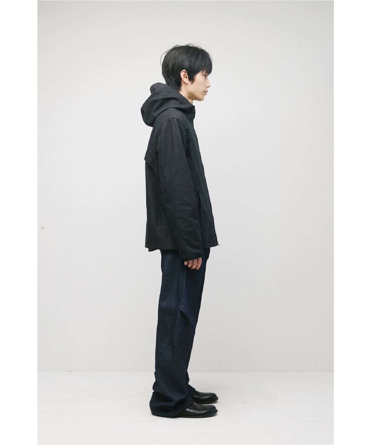 해칭룸(HATCHINGROOM) Vented WIndbreaker Black