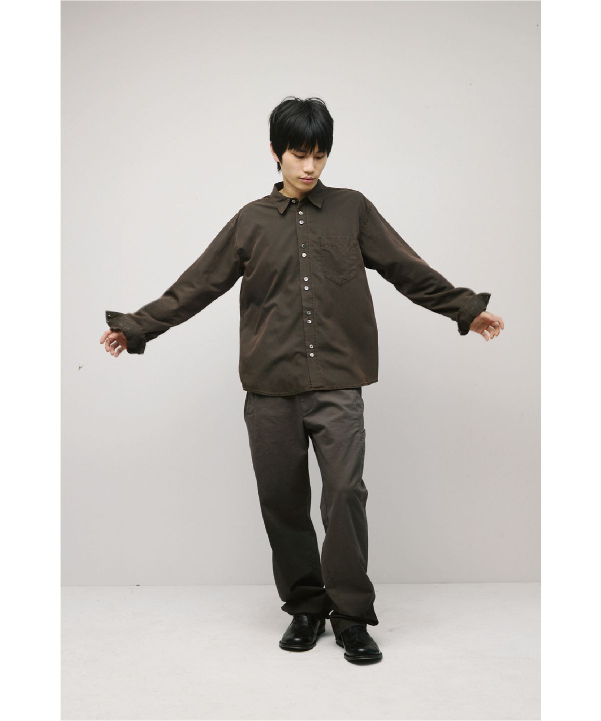 해칭룸(HATCHINGROOM) Rana Shirt Bleached Khaki