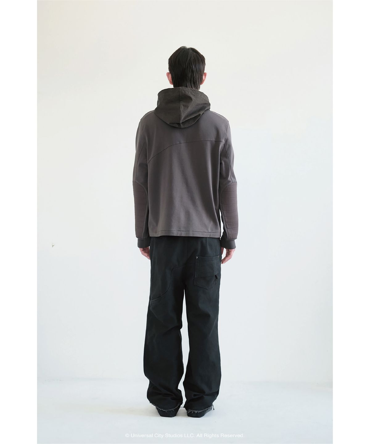 해칭룸(HATCHINGROOM) Psycho Hoodie Charcoal
