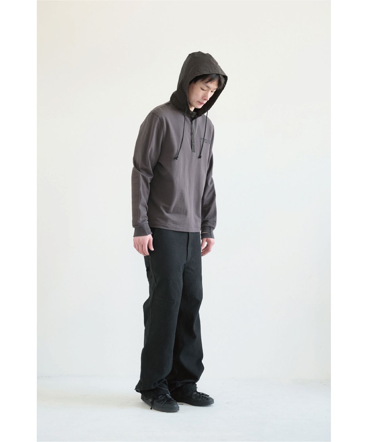 해칭룸(HATCHINGROOM) Psycho Hoodie Charcoal
