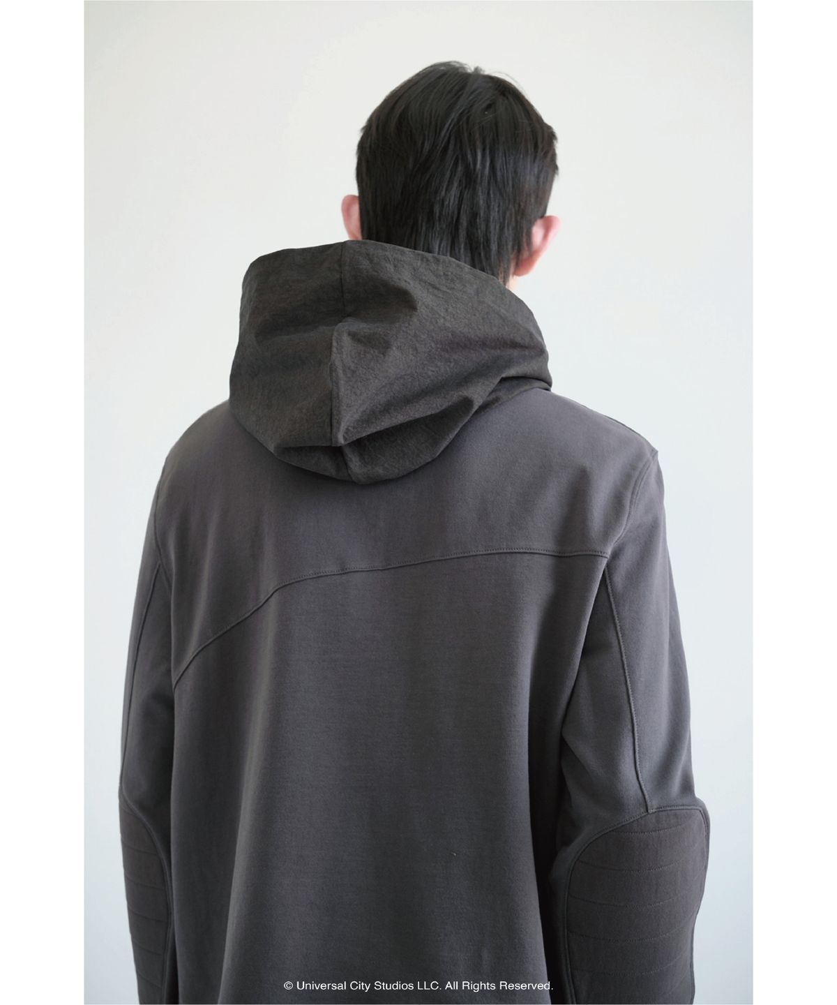 해칭룸(HATCHINGROOM) Psycho Hoodie Charcoal
