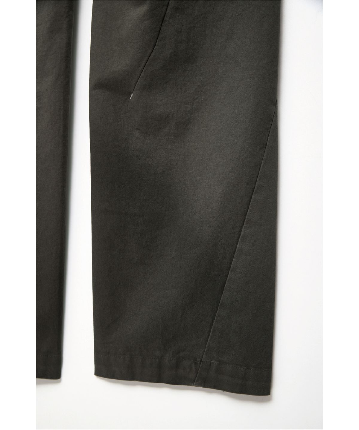 해칭룸(HATCHINGROOM) Silent Trousers Dusty Khaki