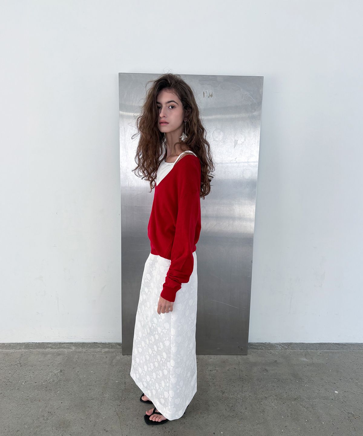 포에트서울(POETSEOUL) Deep V knit_red
