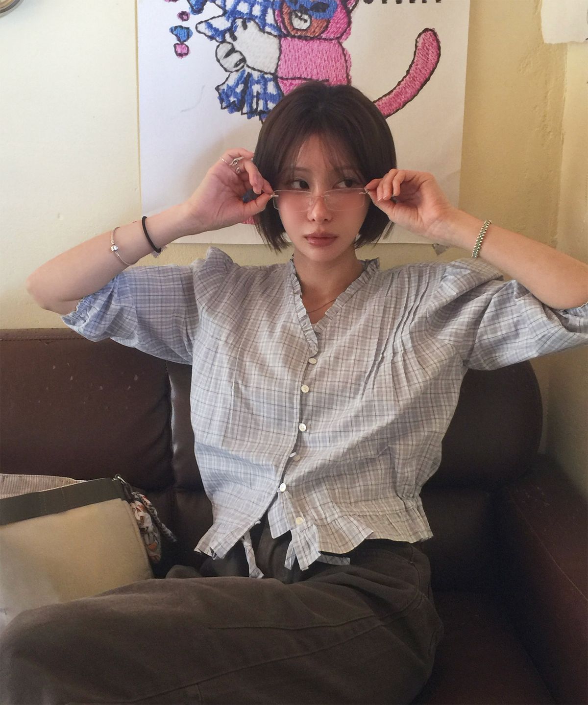 포에트서울(POETSEOUL) Bunny Frill Blouse_check blue