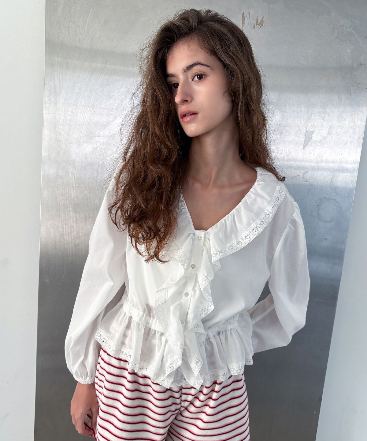 포에트서울(POETSEOUL) Voluminous Blouse_ivory