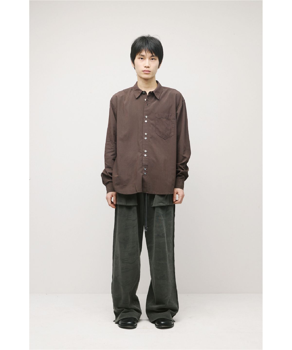 해칭룸(HATCHINGROOM) Reverse Sweat Pants Camo Dark Khaki