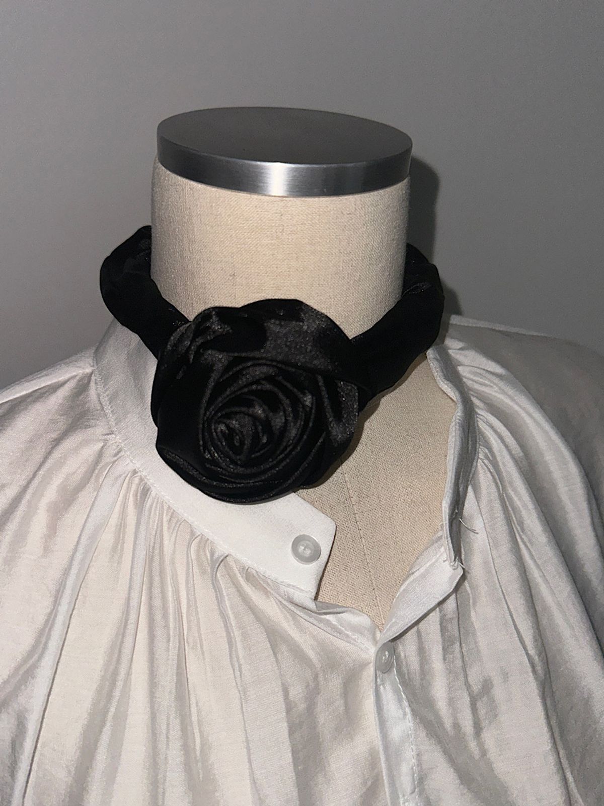 아포엠(APOEM) Rose Satin Scrunchie (2C) **Buying