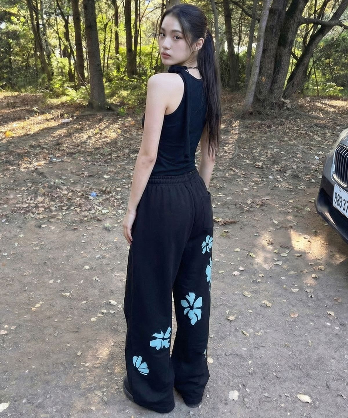 그레이버(GRAVER) [UNISEX]STILL FLOWER 트레이닝 와이드 팬츠_BLACK