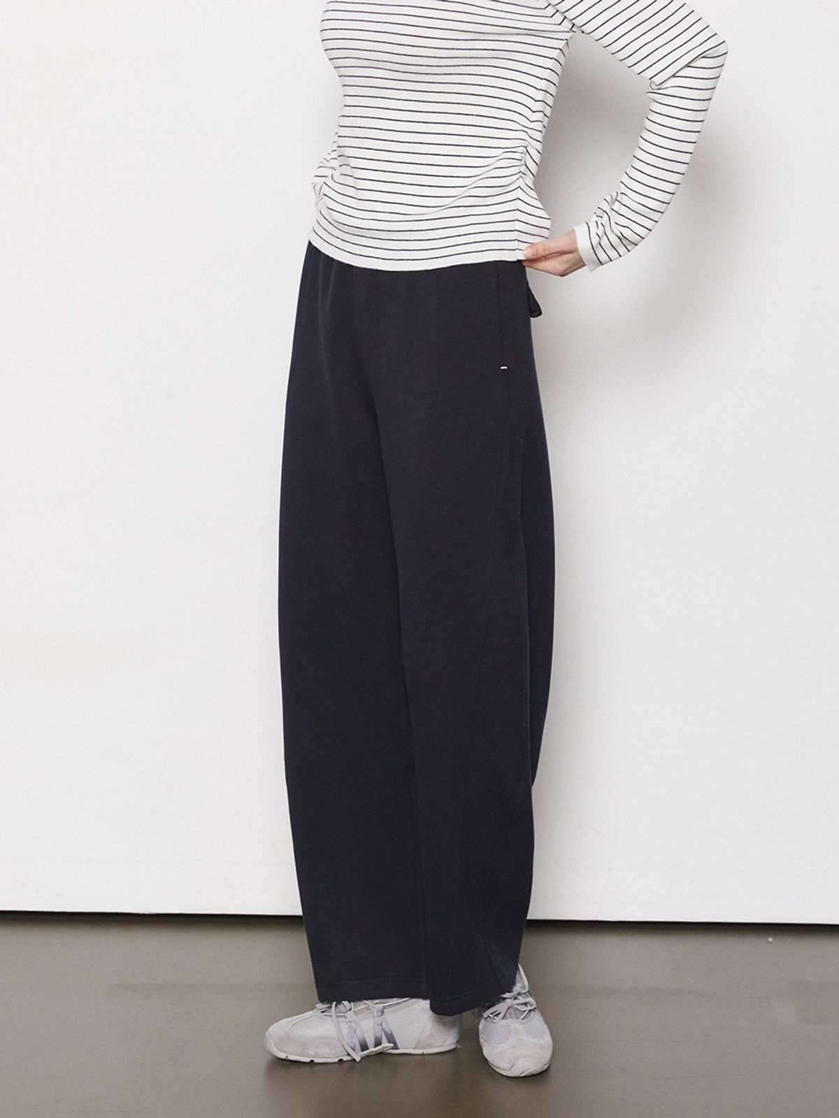 레이허(RAYHER) SOFT STRUCTURED BARRELPANTS