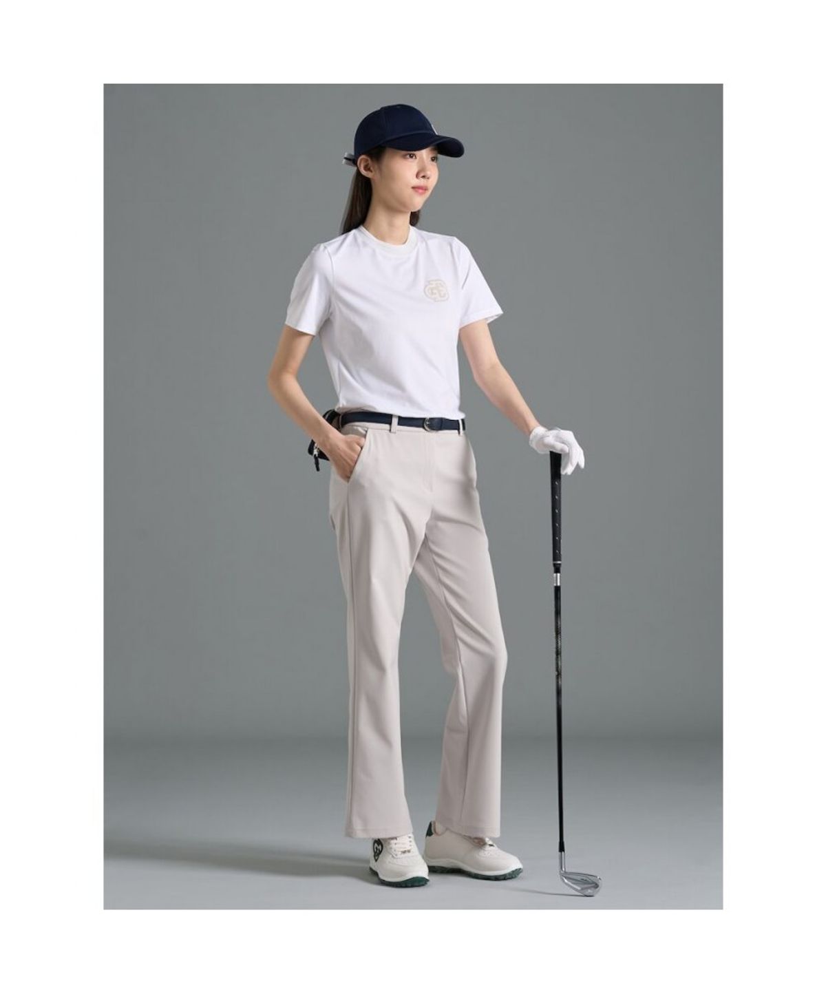 빈폴골프(BEANPOLE GOLF) 여성 원포인트 라운드넥 반소매 티셔츠 - 아이보리
