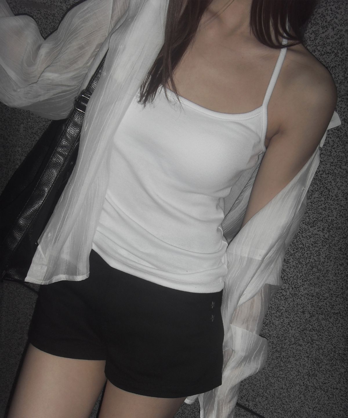 칙스(CHICKS) 에센셜 캡 홀터탑