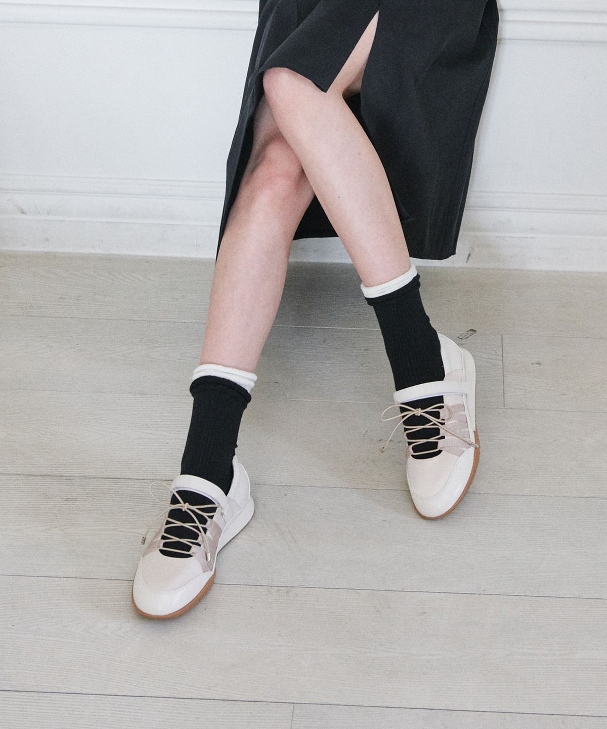 에이티티(ATT) Velcro Lace-Up Mary Jane Sneakers (att6027)