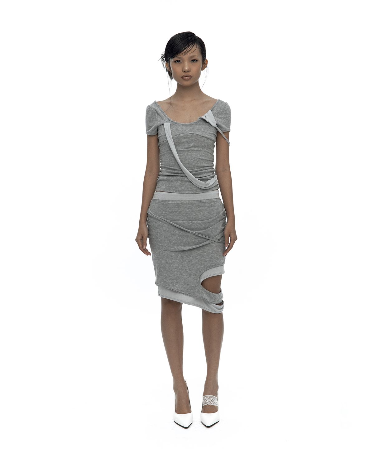 카시코(KASHIKO) Peek-a-boo Strap Skirt Gray