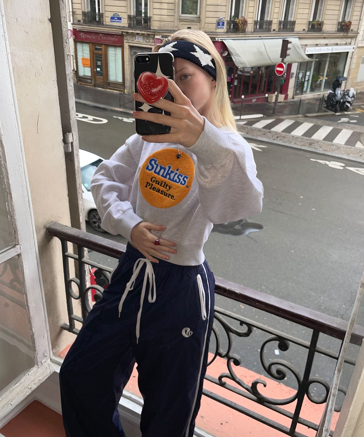 라츠유(LOTSYOU) LOTSYOU_Sun Kiss Sweat Shirt Light Grey