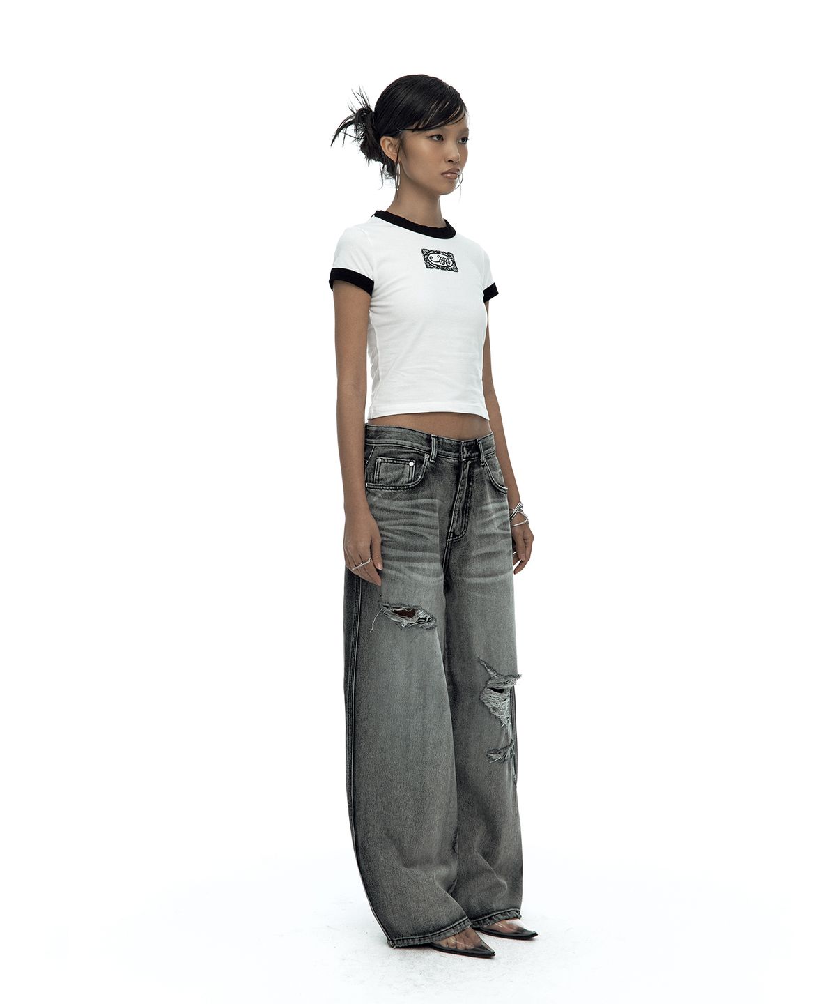 카시코(KASHIKO) Lace Embroidered Ringer Tee White