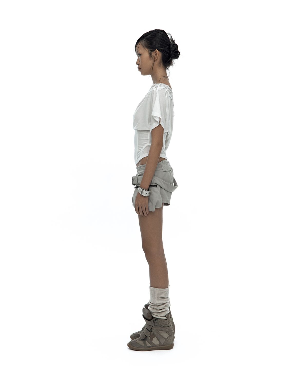 카시코(KASHIKO) Belted Pocket Shorts Gray
