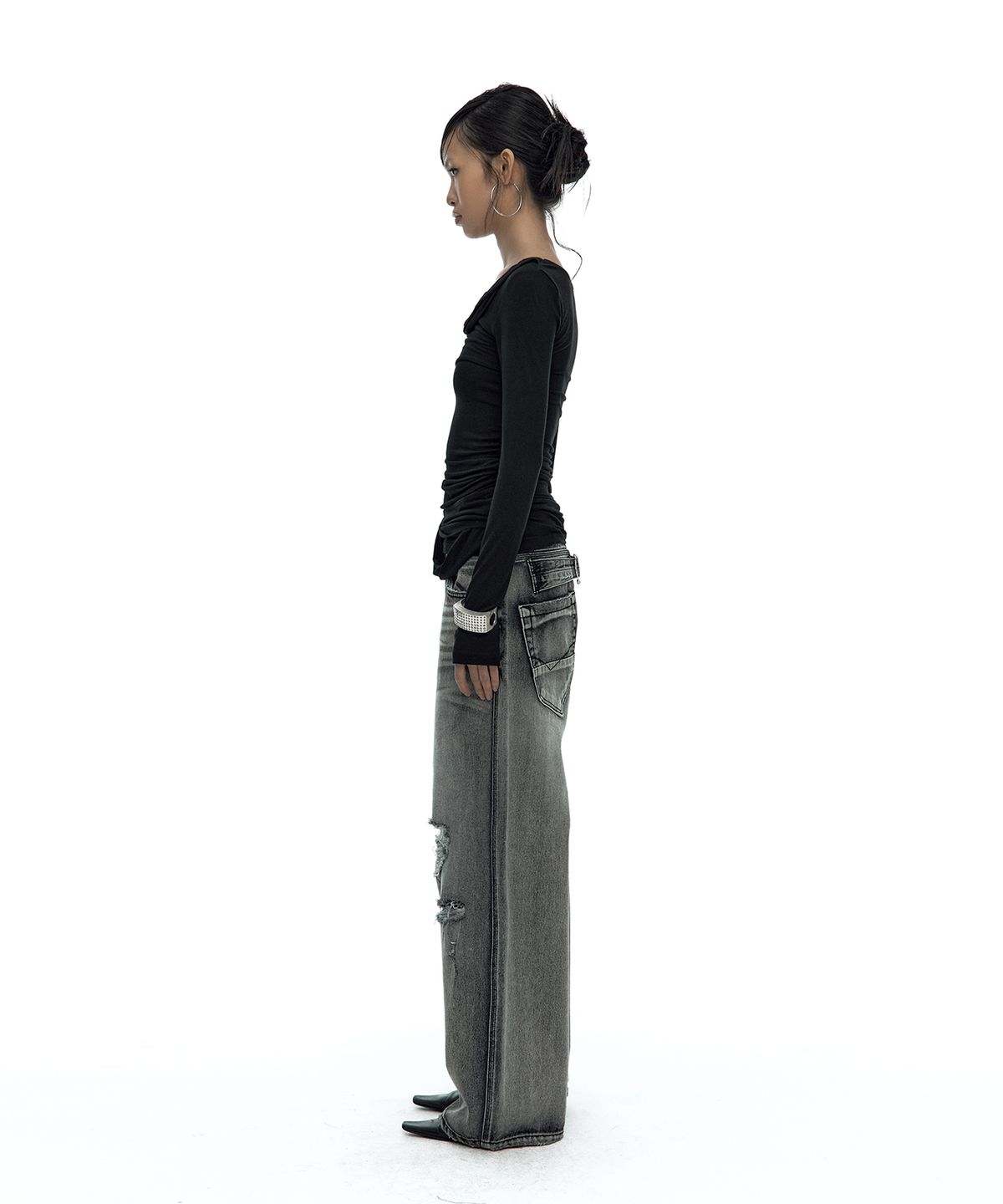 카시코(KASHIKO) Drape Asymmetric Long Sleeve Black