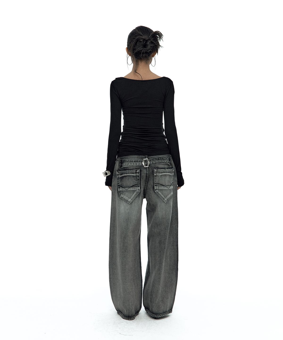 카시코(KASHIKO) Drape Asymmetric Long Sleeve Black
