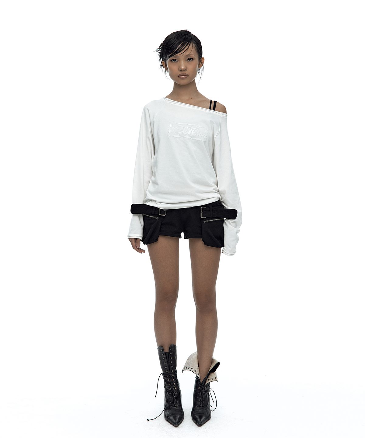 카시코(KASHIKO) Embossed Hem Long Sleeve White