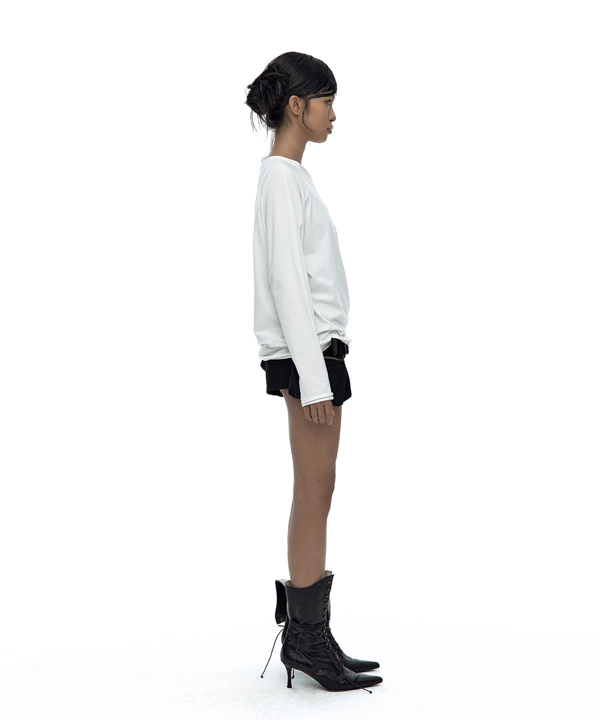 카시코(KASHIKO) Embossed Hem Long Sleeve White