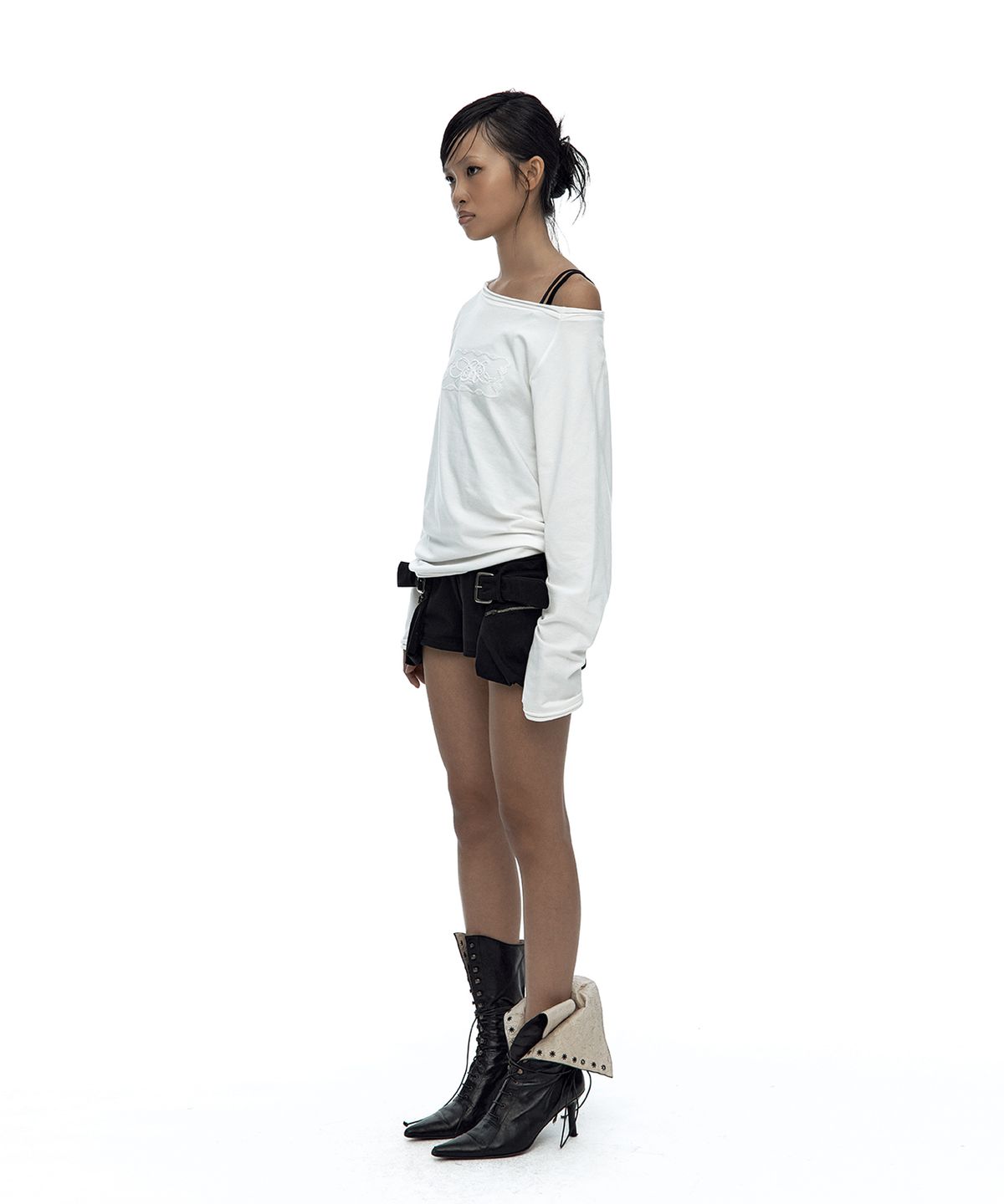 카시코(KASHIKO) Embossed Hem Long Sleeve White