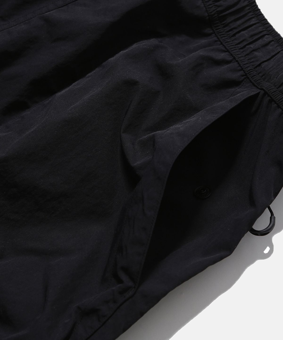 모이프(MOIF) [SS26] WIDE BOY SCOUT PANTS / BLACK