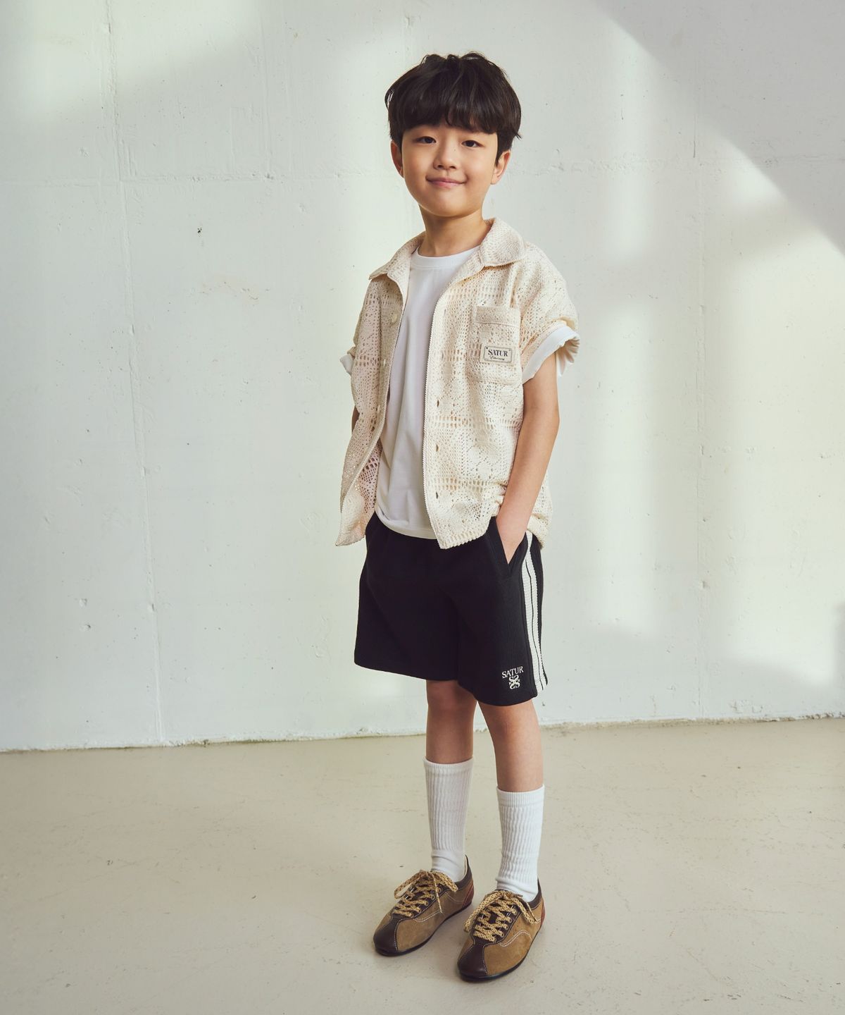 세터 키즈(SATUR KIDS) (K) 크로셰 오픈 칼라 하프 셔츠 크림