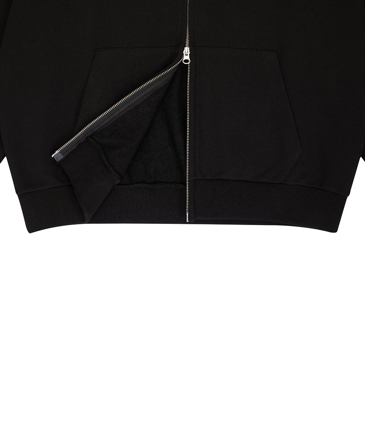 러브이즈트루(LUVISTRUE) LUVISTRUE X YENA HOOD ZIPUP(BLACK)