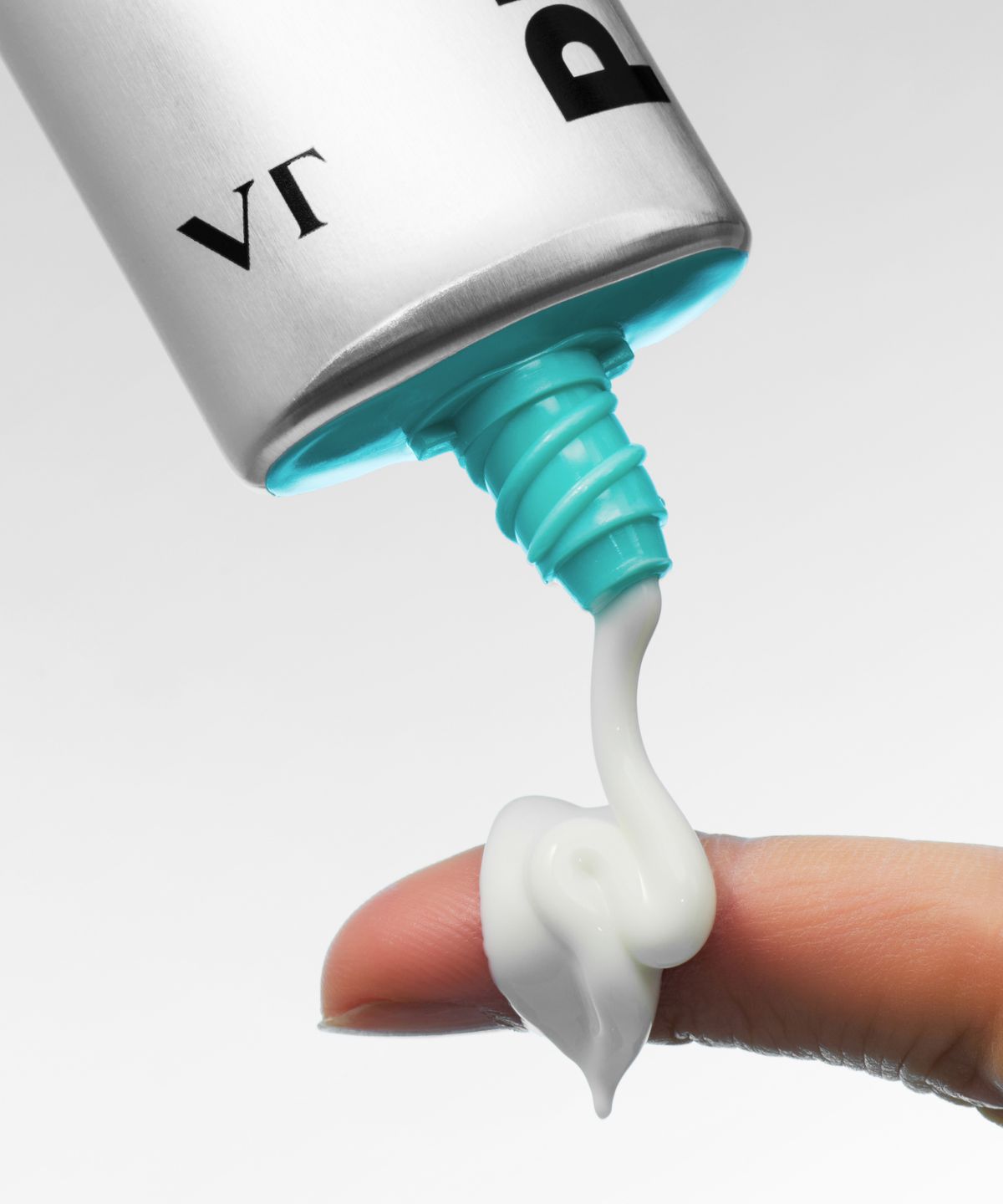 브이티코스메틱(VT COSMETICS) VT 피디알엔 에어 클라우드 선스크린 50ml (+선스크린 2ml 3개)