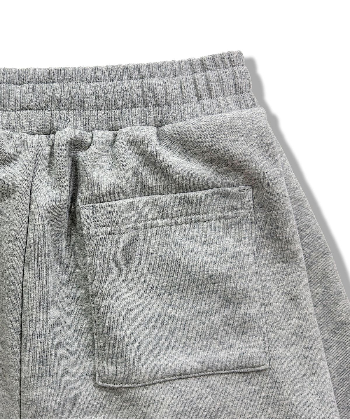레이피커스(RAYFIKERS) 사이드 원턱 스웨트 쇼츠 MQ7PU489_MELANGE GREY