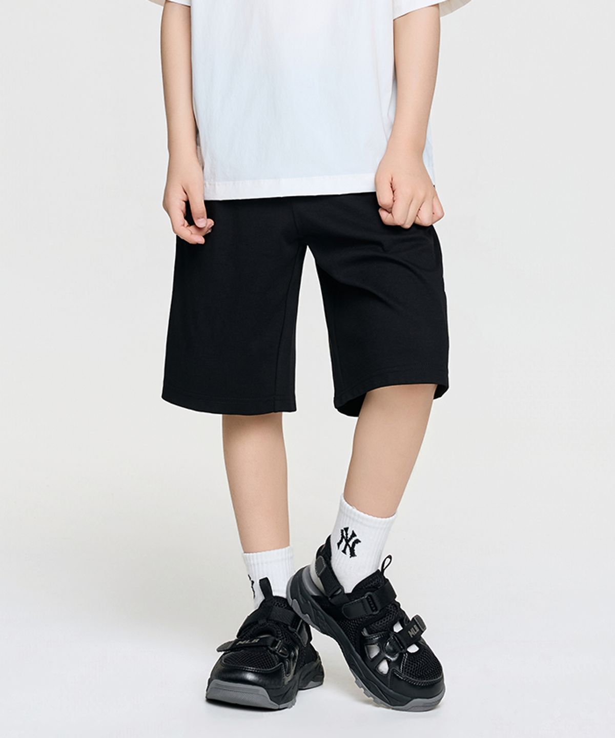 엠엘비 키즈(MLB KIDS) 바시티 빅로고 반바지 NY (Black)