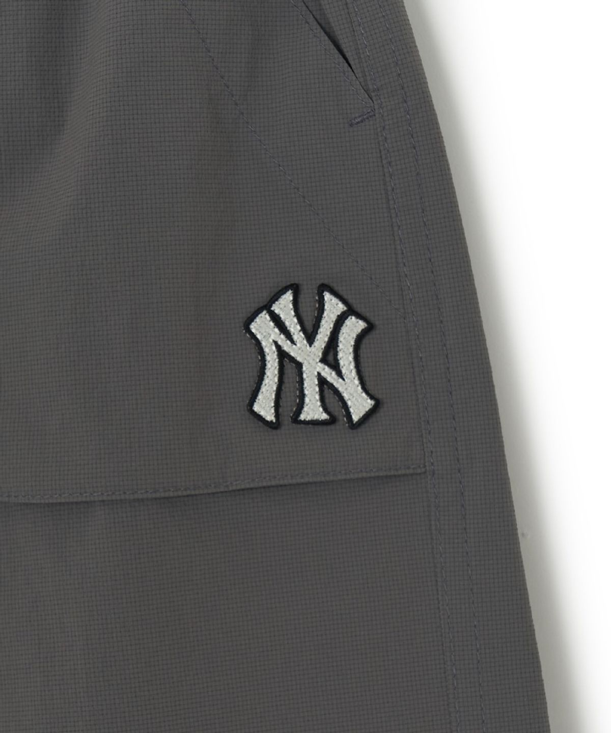 엠엘비 키즈(MLB KIDS) 아웃도어 시어서커 5부 팬츠 NY (D.Grey)