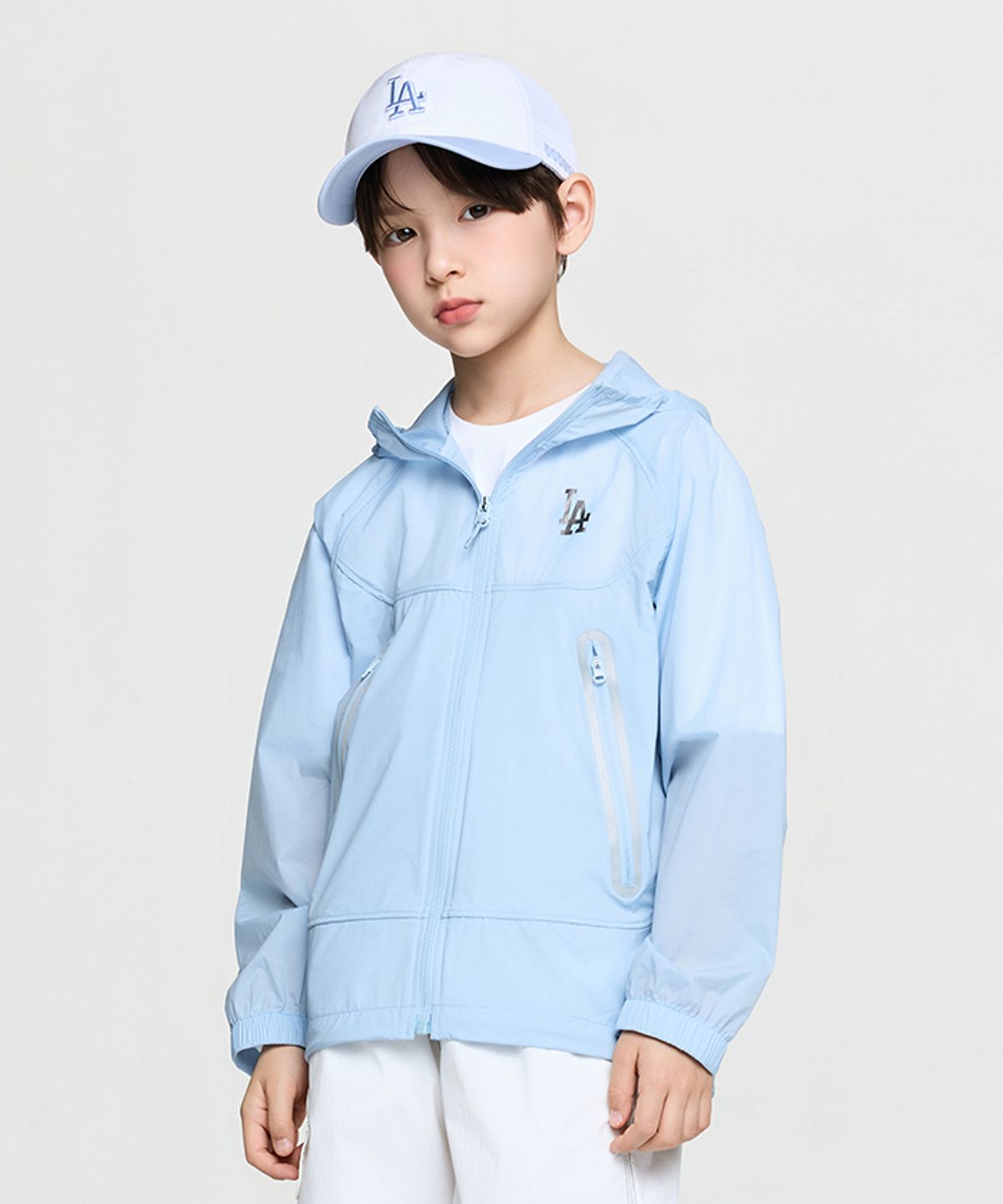 엠엘비 키즈(MLB KIDS) 아웃도어 초경량 기능성 바람막이 LA (Mg. Sky Blue)
