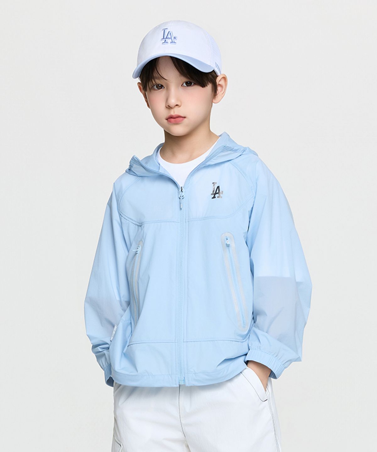 엠엘비 키즈(MLB KIDS) 아웃도어 초경량 기능성 바람막이 LA (Mg. Sky Blue)