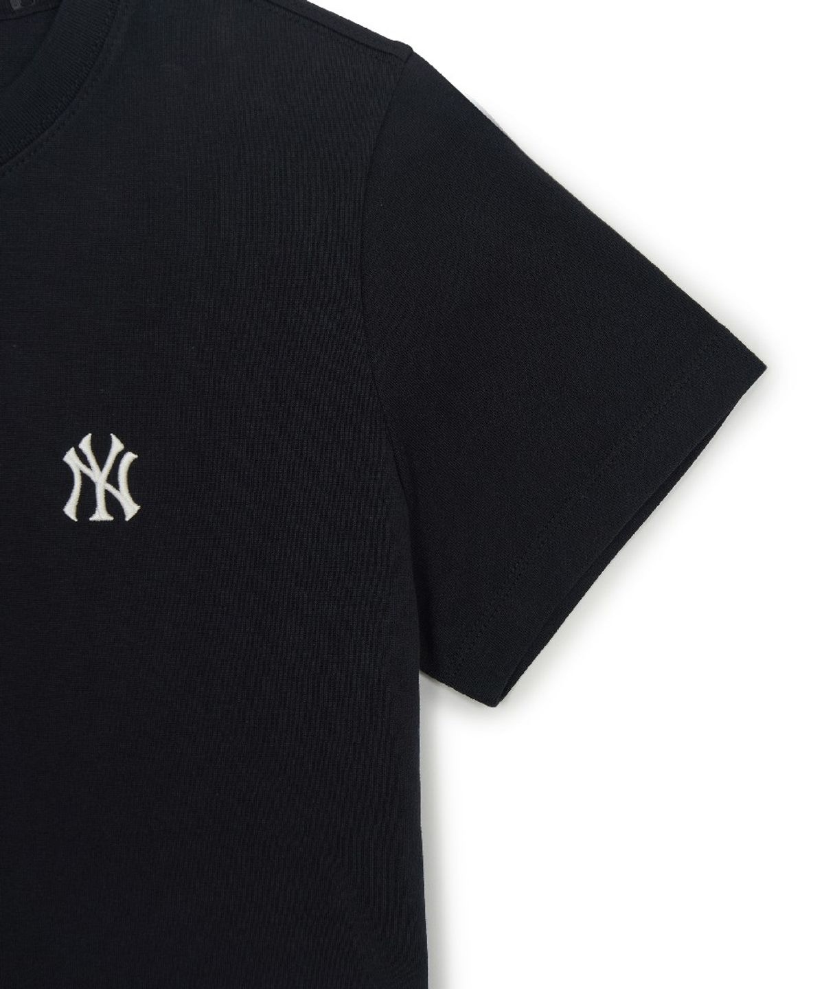 엠엘비(MLB) 여성 베이직 크롭 컴포터블핏 반팔티셔츠 NY (Black)