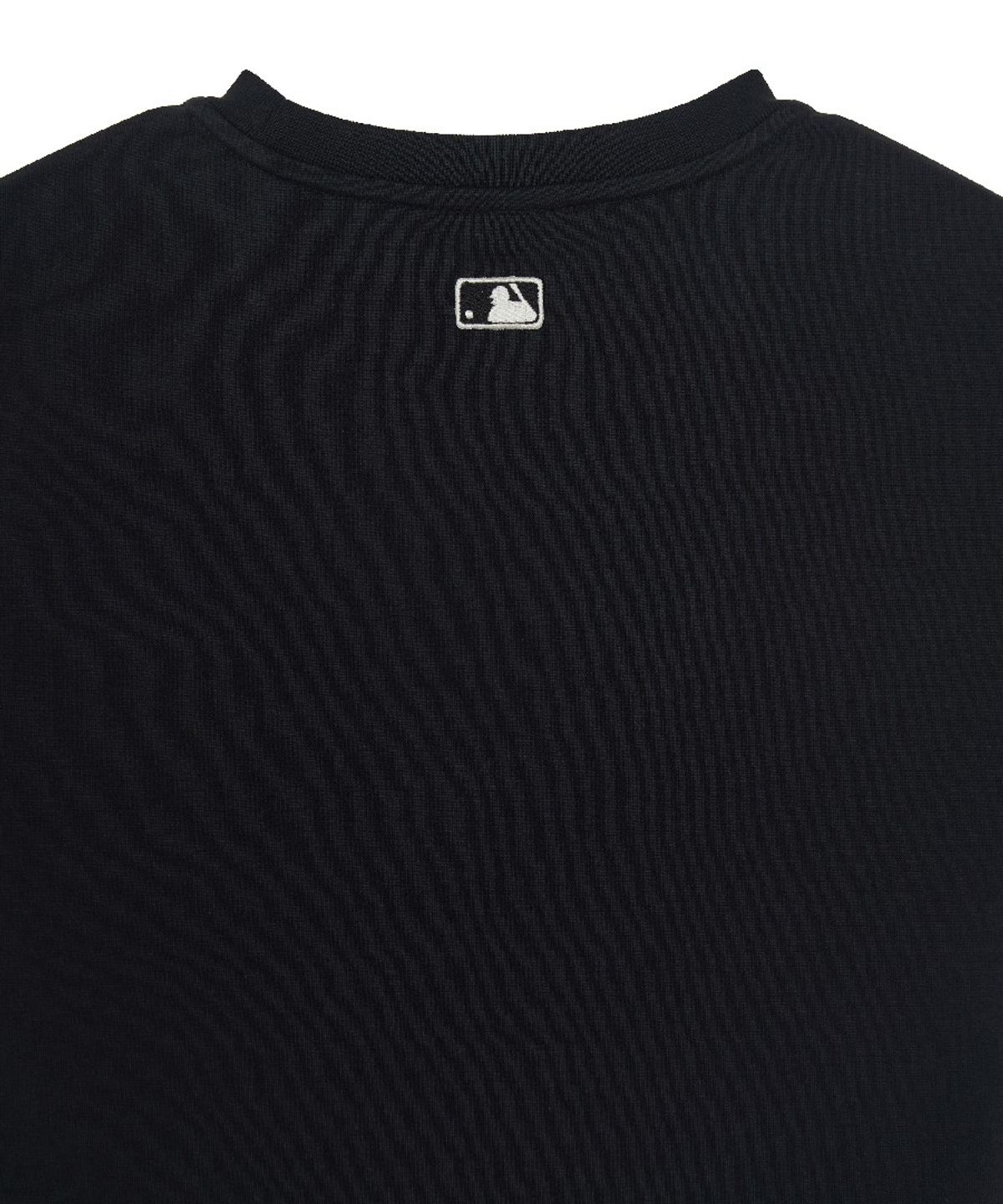 엠엘비(MLB) 여성 베이직 크롭 컴포터블핏 반팔티셔츠 NY (Black)