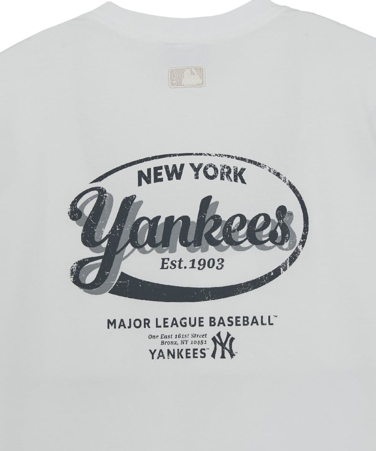 엠엘비(MLB) 빈티지 스포티브 컬시브 그래픽 반팔 티셔츠 NY (White)