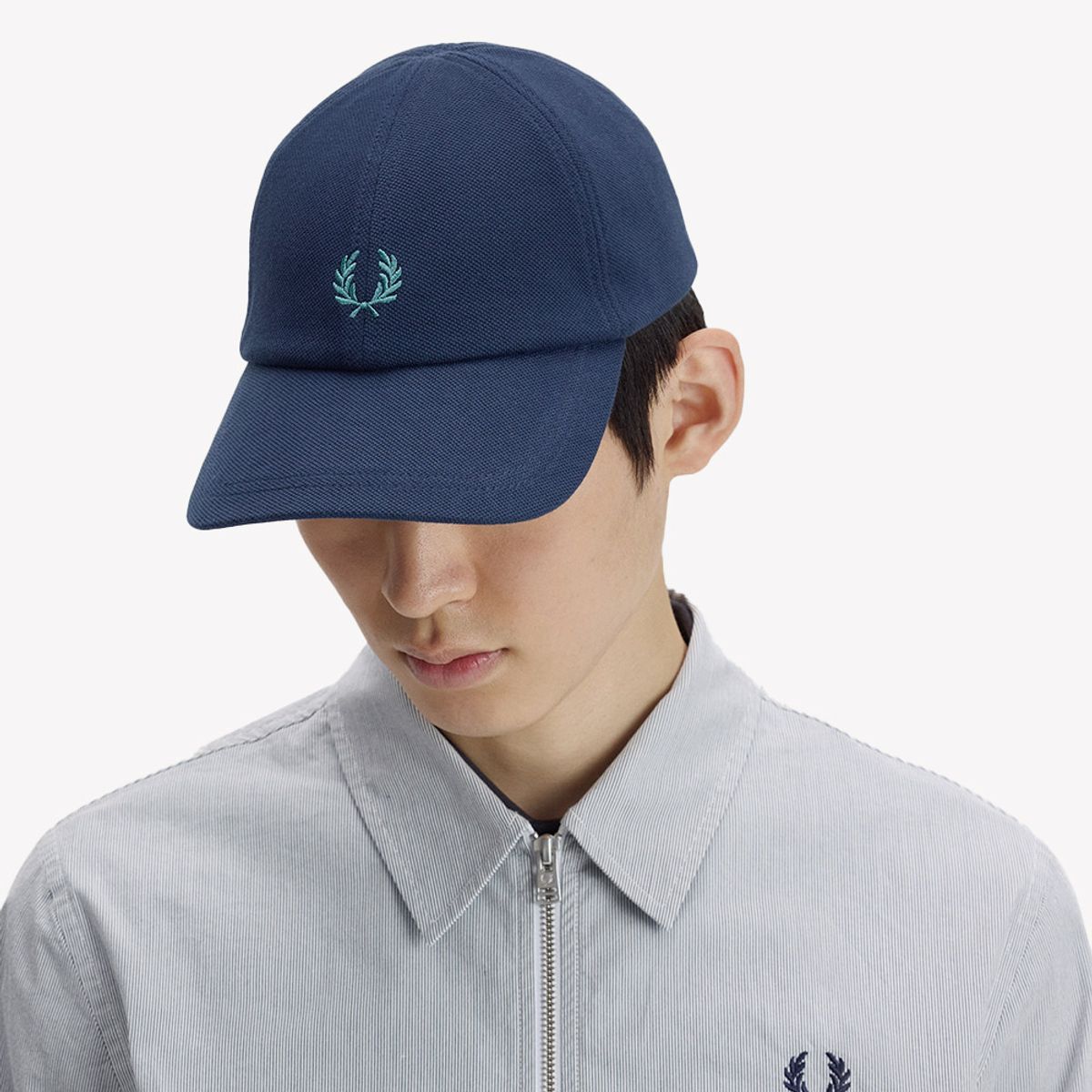 프레드페리(FRED PERRY) 피케 클래식 캡 - 테니스블루/딥민트 CFPU2612295-58B
