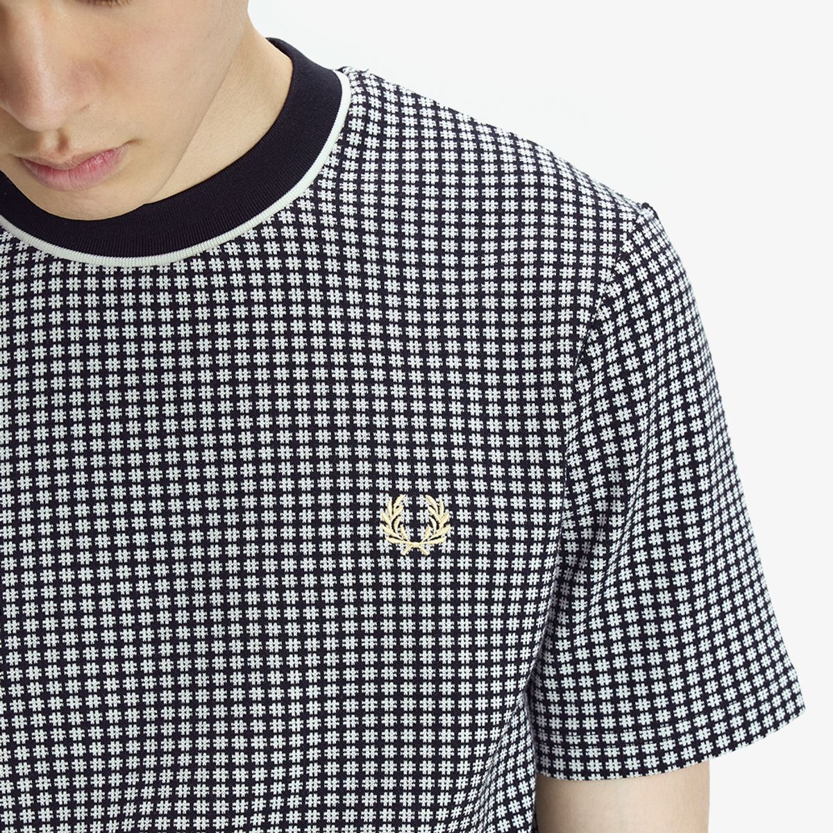 프레드페리(FRED PERRY) [Sharp] 체커보드 티셔츠 - 블랙 AFPM2612393-102