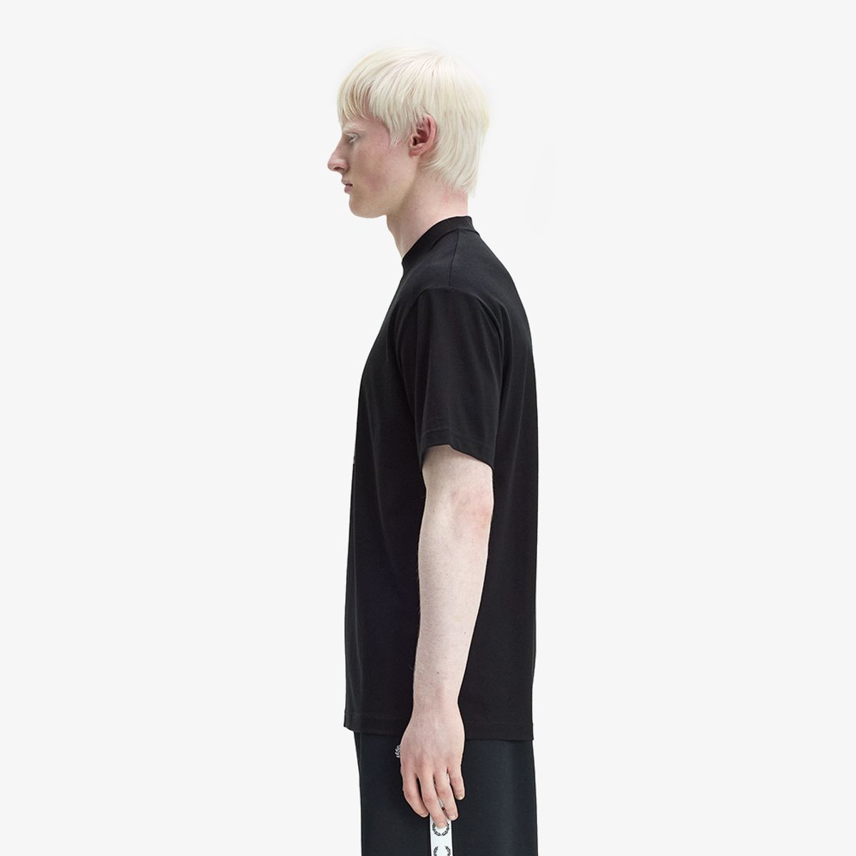 프레드페리(FRED PERRY) [Sport] 박스 그래픽 티셔츠 - 블랙 AFPM2612404-102