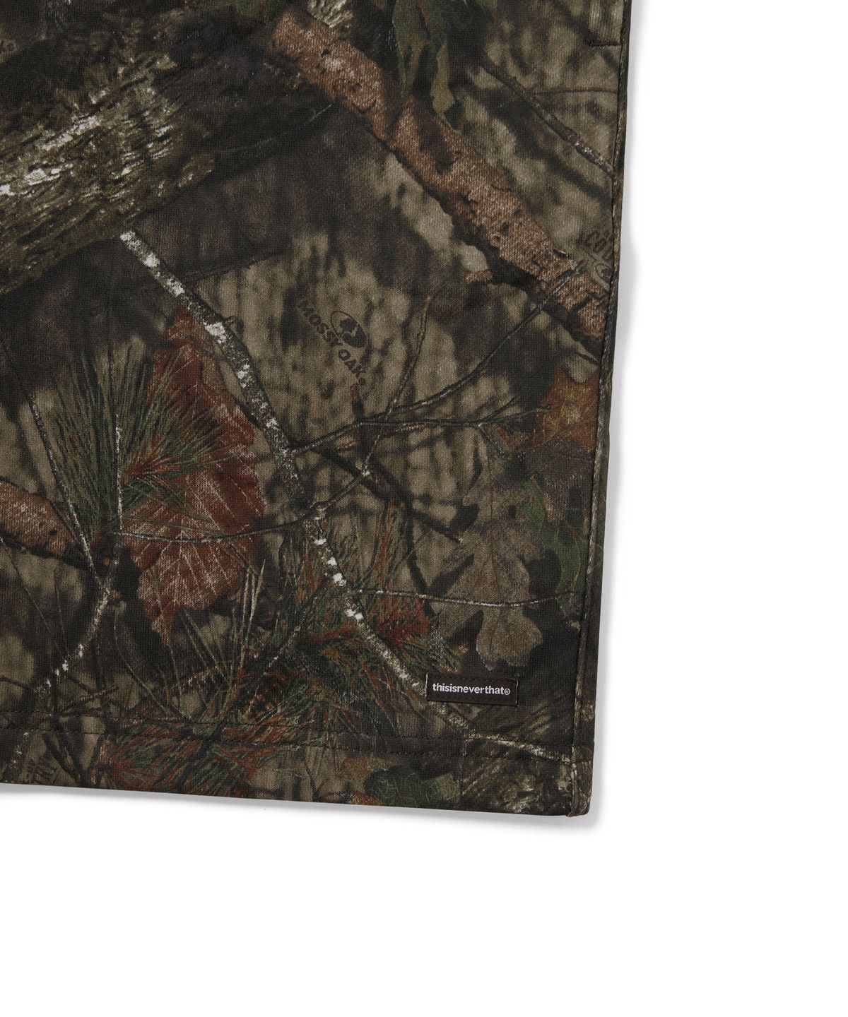 디스이즈네버댓(THISISNEVERTHAT) T.N.T. Classic HDP Sweatshort Camo