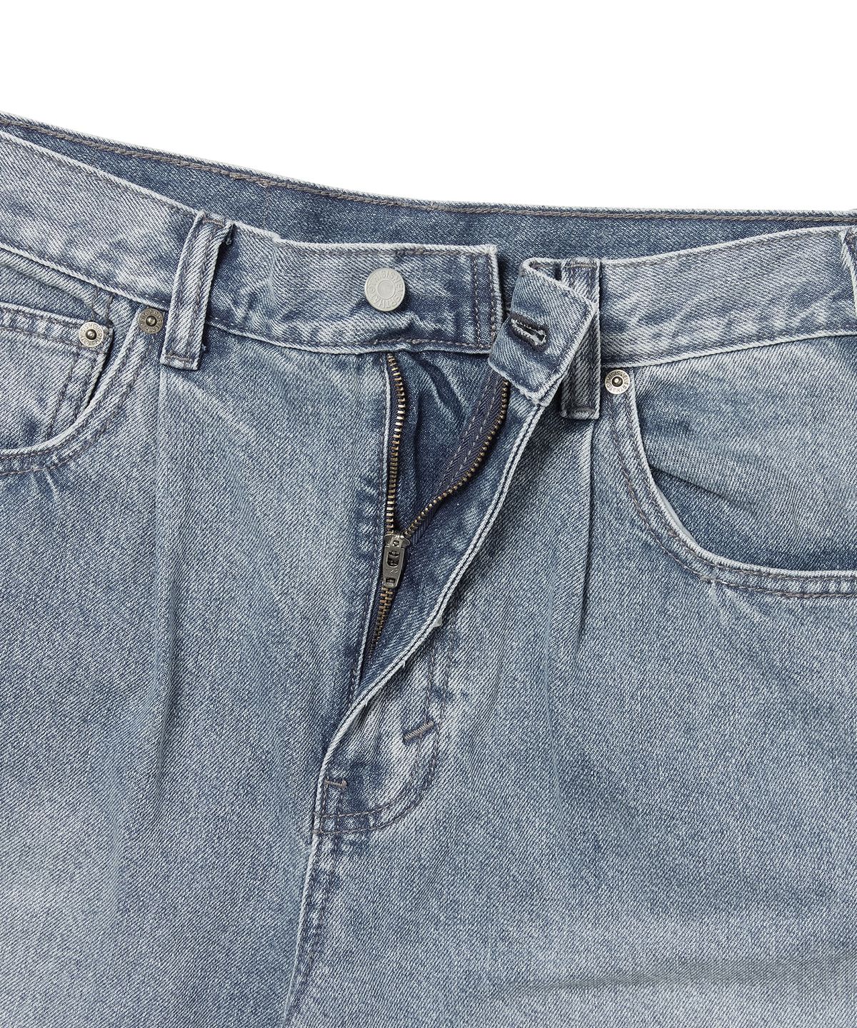 디스이즈네버댓(THISISNEVERTHAT) Loose Denim Short Washed Blue