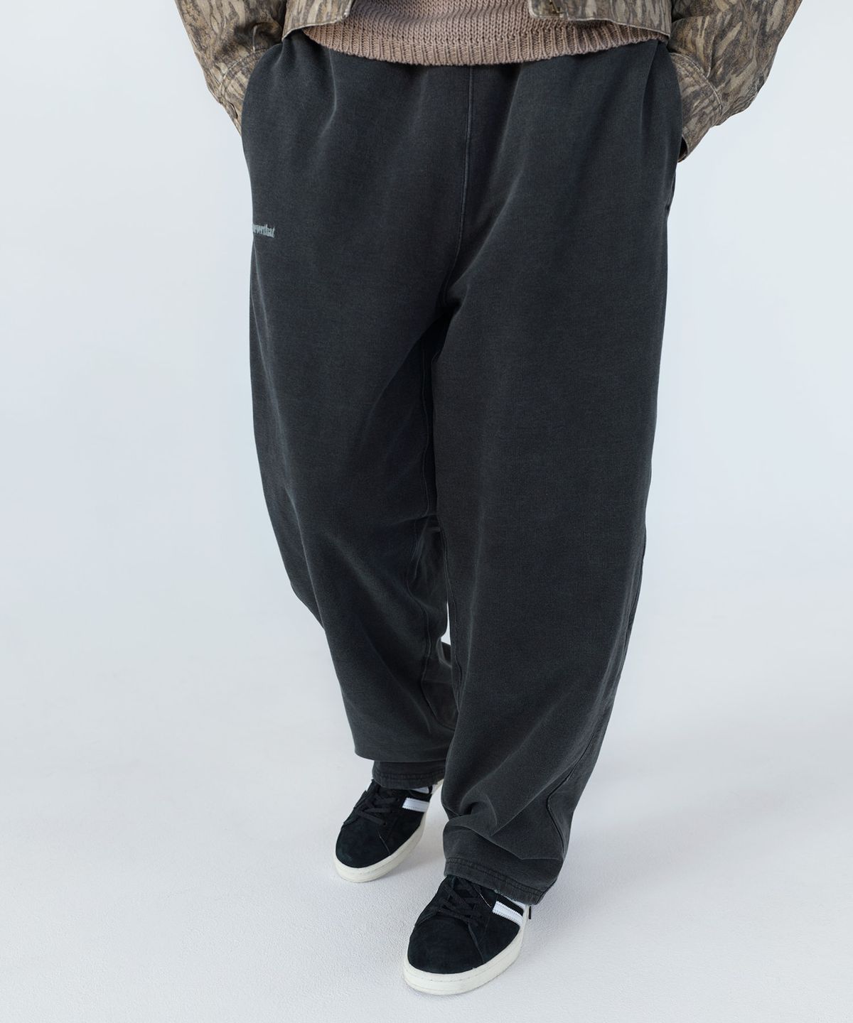 디스이즈네버댓(THISISNEVERTHAT) Damaged Sweatpant Faded Black