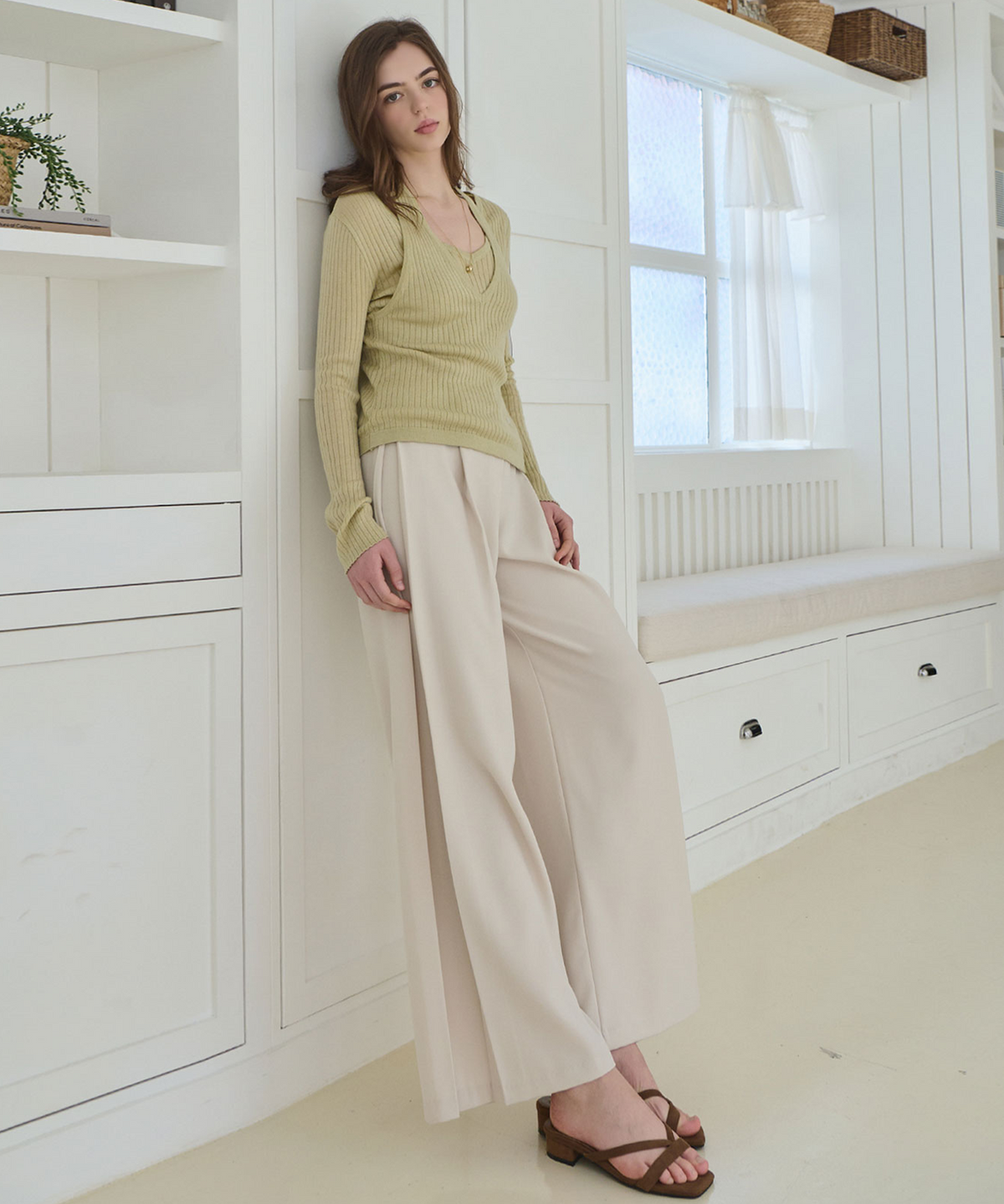 슬로우롤리(SLOWLOLLI) Clean line wide slacks_3 Colors